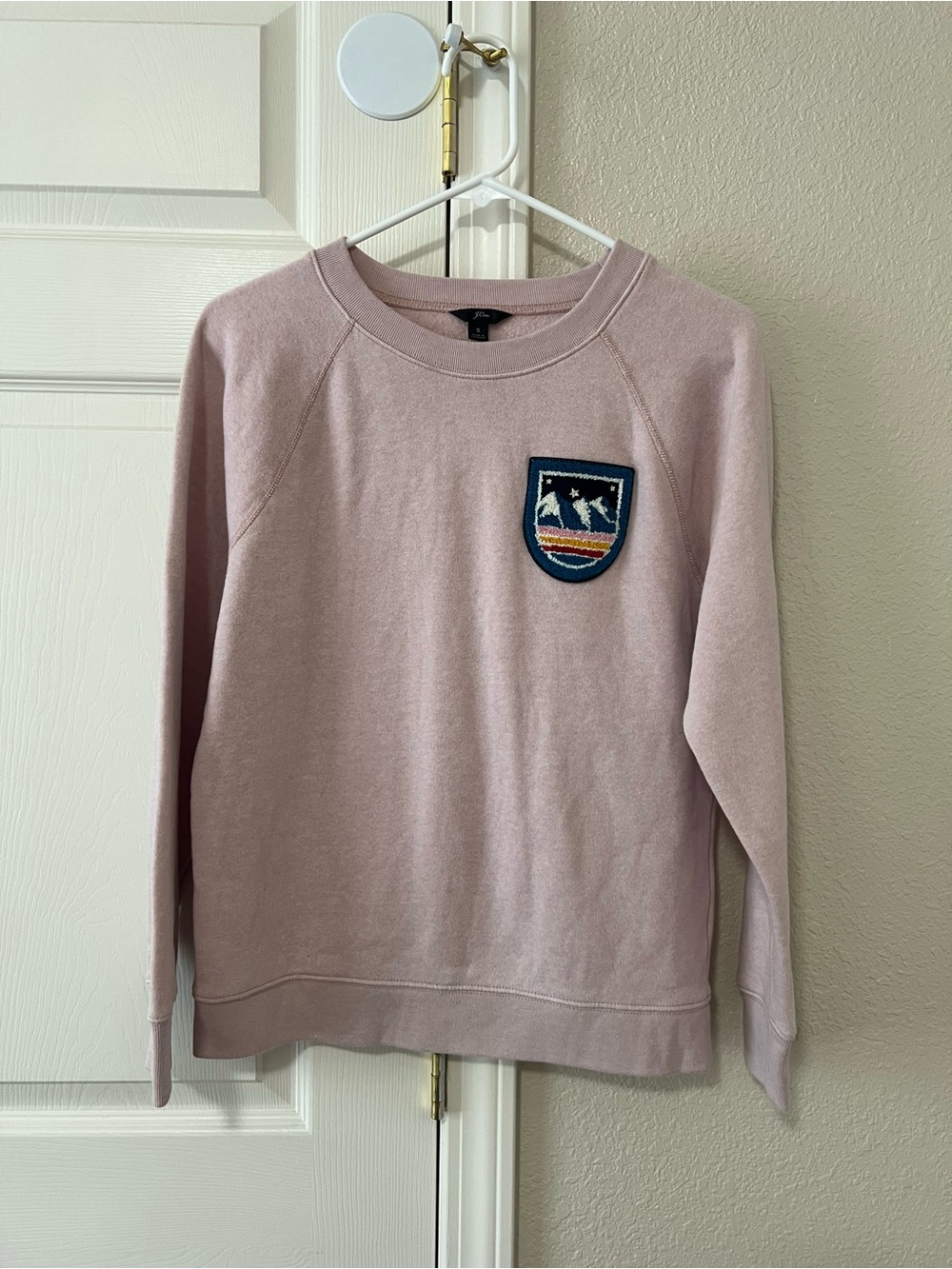 J.Crew Pink Mountain Patch Raglan Crewneck Sweatshirt Women’s Small